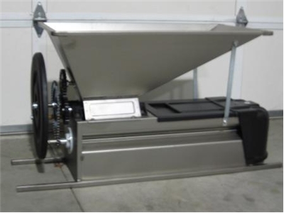 Grape Crusher Destemmer - Manual with Stainless Finish 
